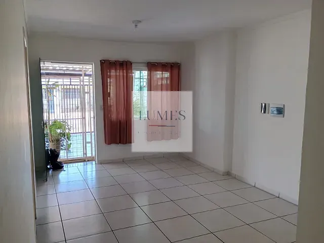 Casa 3 quartos e 2 banheiros, para alugar, no bairro Cidade Jardim II em Americana