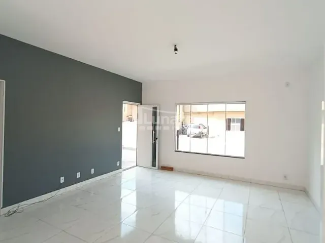 Casa 2 quartos e 1 banheiro, para alugar, no bairro Nogueira em Guararema