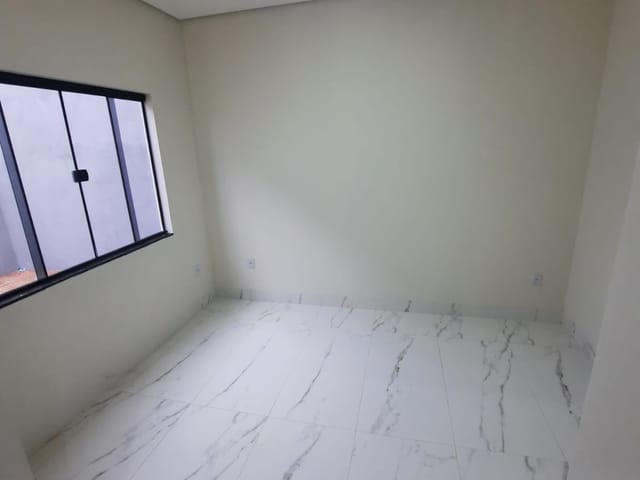 Casa com 173m² 3 quartos e 2 banheiros, à venda, no bairro Jardim das Oliveiras em Sinop