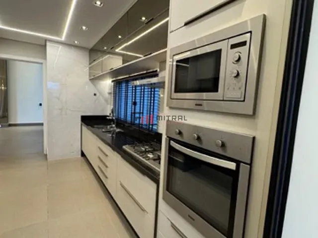 Casa 4 quartos e 5 banheiros, à venda, no bairro Recanto do Salto em Londrina