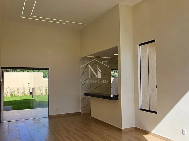 Casa com 392m² 3 quartos e 2 banheiros, à venda, no bairro Ubatiba em Maricá