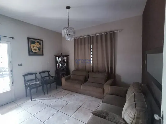 Casa com 279m² 3 quartos e 3 banheiros, à venda, no bairro Vila Maria em São José dos Campos