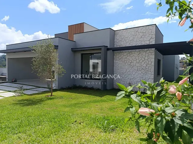Casa 3 quartos e 4 banheiros, à venda, no bairro Condomínio Jardim Flamboyan em Bragança Paulista