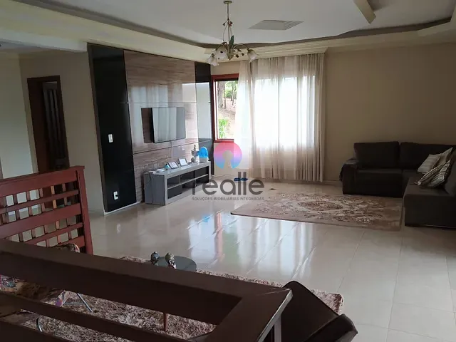 Casa com 1200m² 4 quartos e 5 banheiros, à venda, no bairro Condados da Lagoa em Lagoa Santa