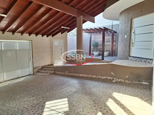 Casa 3 quartos e 1 banheiro, à venda, no bairro Jardim Maria Helena em Nova Odessa
