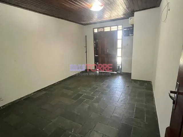 Casa 3 quartos e 2 banheiros, à venda, no bairro Pontal em Ilhéus
