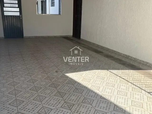 Casa 3 quartos e 4 banheiros, à venda, no bairro Independência em Taubaté