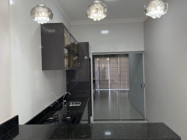 Foto do Casa - Casa à Venda, Residencial Interlagos, 03 quartos sendo duas suítes, energia solar e área gourmet Rio Verde, GO | ApêHouse | Imobi