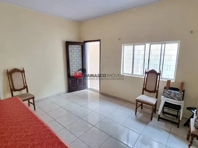 Casa com 350m² 2 quartos e 1 banheiro, à venda, no bairro Osvaldo Cruz em São Caetano do Sul