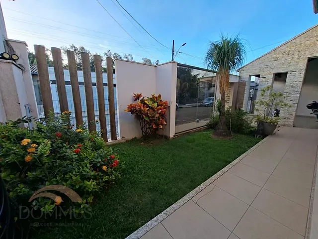 Casa com 334m² 3 quartos e 3 banheiros, à venda, no bairro Imbaúbas em Ipatinga