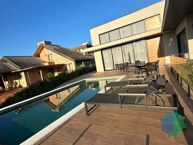 Casa com 912m² 4 quartos e 5 banheiros, à venda, no bairro Condomínio Xapada Parque Ytu em Itu