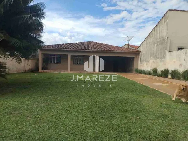 Casa com 560m² 3 quartos e 3 banheiros, à venda, no bairro Centro em Faxinal