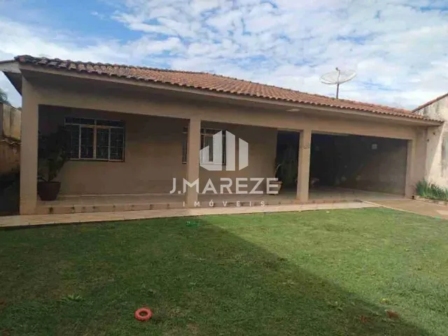 Casa com 560m² 3 quartos e 3 banheiros, à venda, no bairro Centro em Faxinal