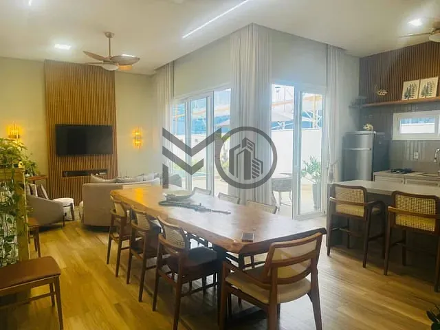 Casa com 474m² 3 quartos e 5 banheiros, à venda, no bairro Jardim Itália em Cuiabá