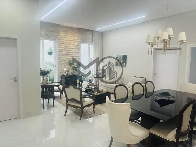 Casa com 474m² 3 quartos e 5 banheiros, à venda, no bairro Jardim Itália em Cuiabá
