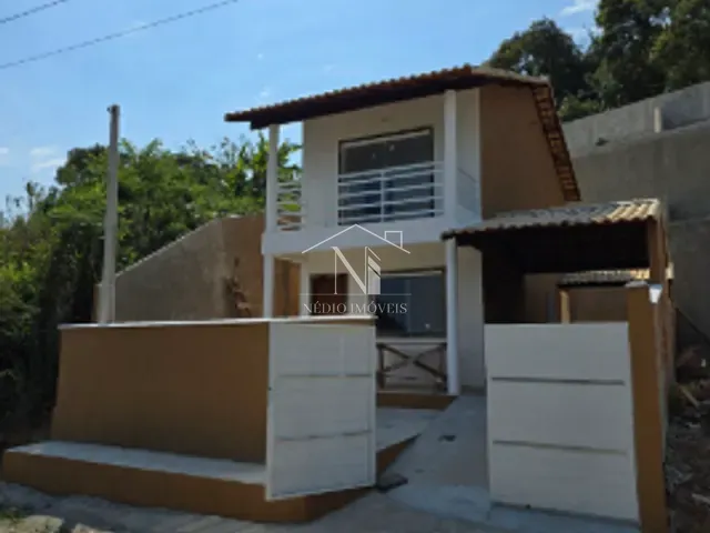 Casa 2 quartos e 2 banheiros, à venda, no bairro Balneário Bambuí (Ponta Negra) em Maricá