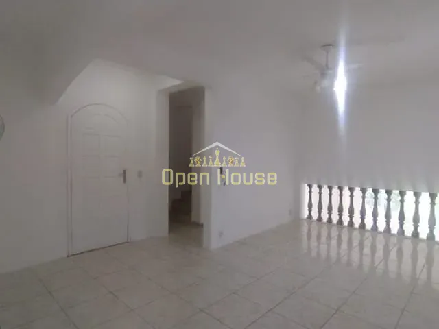 Casa 4 quartos e 3 banheiros, para alugar, no bairro Jardim Europa em Volta Redonda
