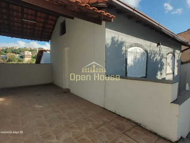 Casa 4 quartos e 3 banheiros, para alugar, no bairro Jardim Europa em Volta Redonda