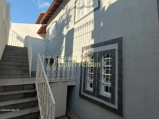 Casa 4 quartos e 3 banheiros, para alugar, no bairro Jardim Europa em Volta Redonda