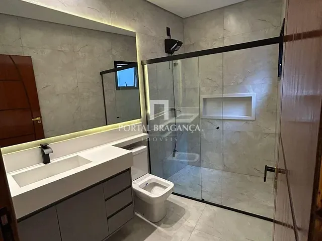 Casa com 177m² 3 quartos e 3 banheiros, à venda, no bairro Condomínio Villa Verde Bragança em Bragança Paulista