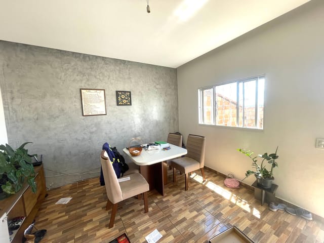 Casa 3 quartos e 2 banheiros, à venda, no bairro Vista do Sol em Belo Horizonte