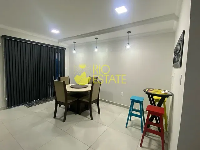 Casa com 160m² 3 quartos e 4 banheiros, à venda, no bairro Sam Remo em Volta Redonda