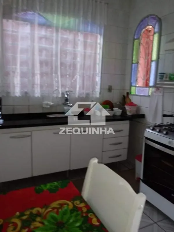 Casa, 4 quartos, 210 m² - Foto 10