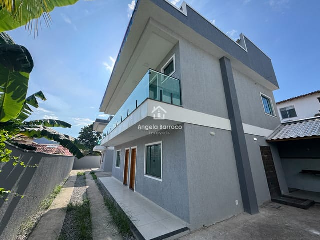 Casa 2 quartos e 3 banheiros, à venda ou para alugar, no bairro Barroco (Itaipuaçu) em Maricá