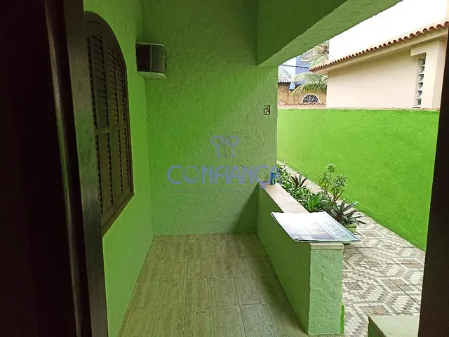 Casa com 90m² 2 quartos e 2 banheiros, para alugar, no bairro Sahy em Mangaratiba