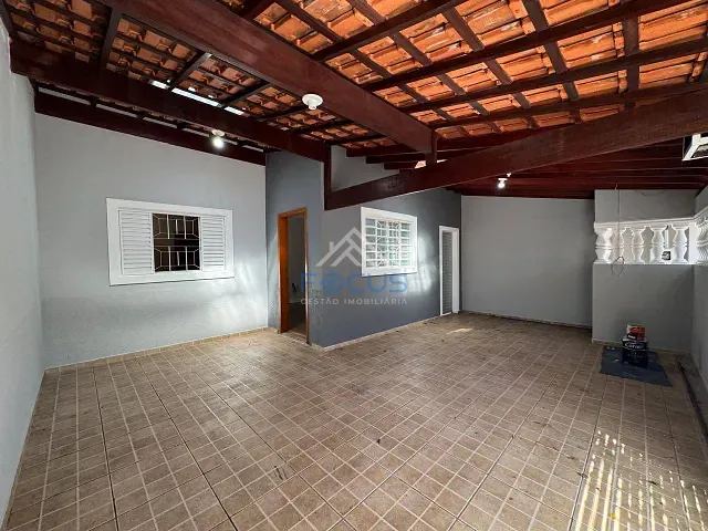 Casa com 200m² 3 quartos e 2 banheiros, à venda, no bairro Jardim Primavera em Itupeva