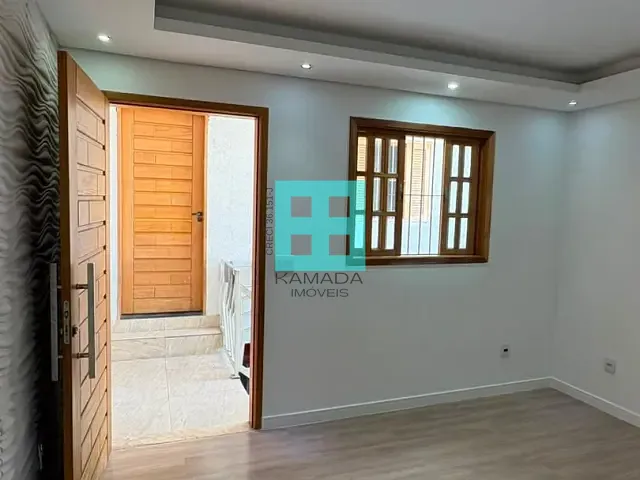 Casa 2 quartos e 2 banheiros, para alugar, no bairro Rochdale em Osasco