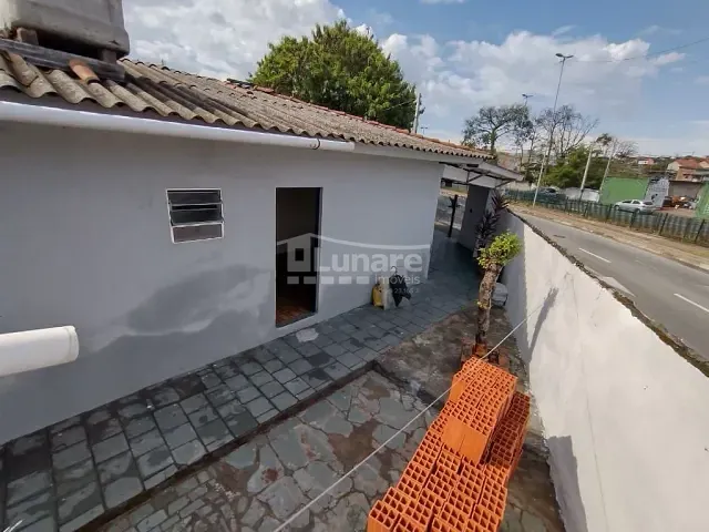 Casa com 236m² 2 quartos e 2 banheiros, à venda, no bairro Vila Cecília em Mogi das Cruzes