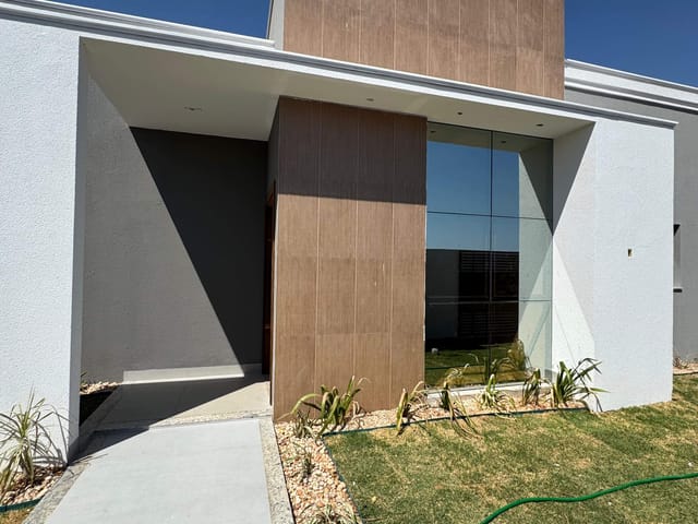 Casa com 263m² 3 quartos e 1 banheiro, à venda, no bairro Jardim Belo Horizonte em Sinop