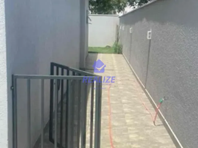 Casa com 1000m² 4 quartos e 6 banheiros, à venda, no bairro Residencial Parque Laguna II em Botucatu