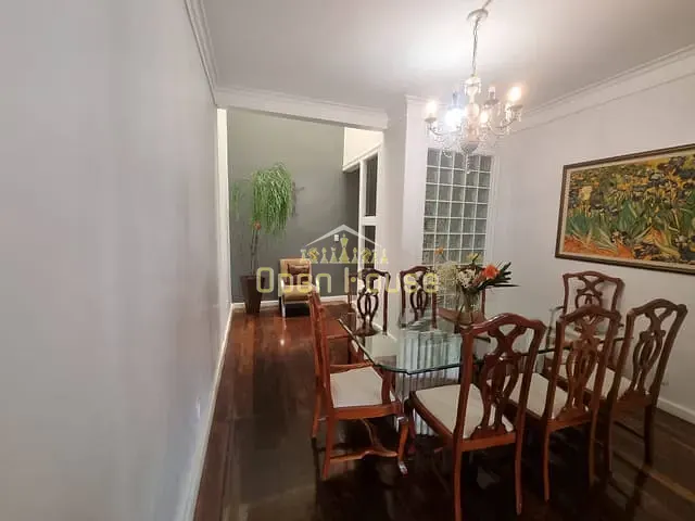 Casa com 300m² 5 quartos e 7 banheiros, à venda, no bairro Vila Santa Cecília em Volta Redonda