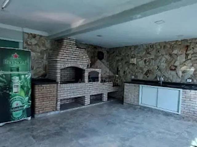Casa com 300m² 3 quartos e 3 banheiros, à venda, no bairro Jardim Zaira em Mauá