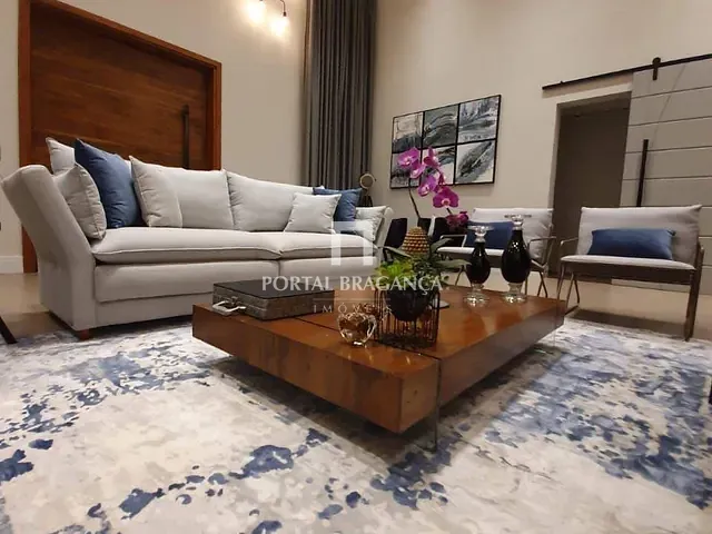 Casa com 195m² 3 quartos e 4 banheiros, à venda, no bairro Condomínio Jardim das Palmeiras em Bragança Paulista