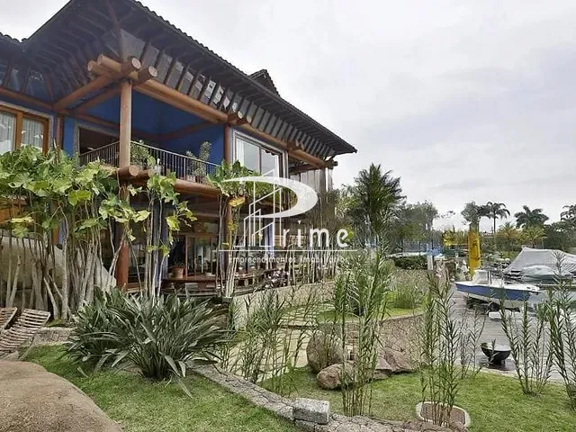 Casa com 3155m² 6 quartos e 10 banheiros, à venda, no bairro Gambôa Do Bracuí (Cunhambebe) em Angra dos Reis