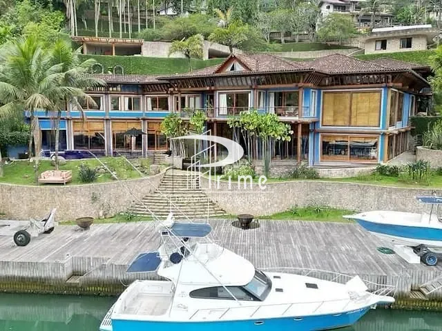 Casa com 3155m² 6 quartos e 10 banheiros, à venda, no bairro Gambôa Do Bracuí (Cunhambebe) em Angra dos Reis