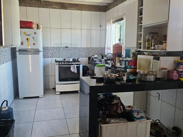 Casa 3 quartos e 1 banheiro, à venda, no bairro Duquesa II (São Benedito) em Santa Luzia
