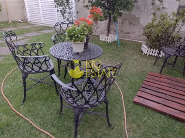 Casa com 246m² 3 quartos e 3 banheiros, à venda, no bairro Jardim Primavera em Volta Redonda
