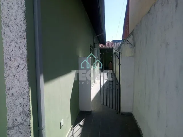 Casa com 250m² 3 quartos e 2 banheiros, à venda, no bairro Jardim da Luz em Taubaté