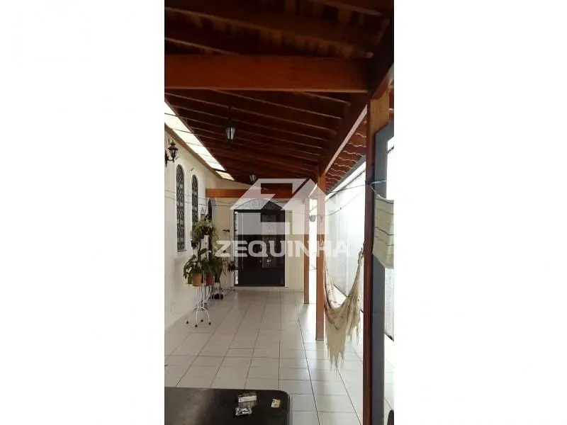 Casa, 3 quartos, 300 m² - Foto 11
