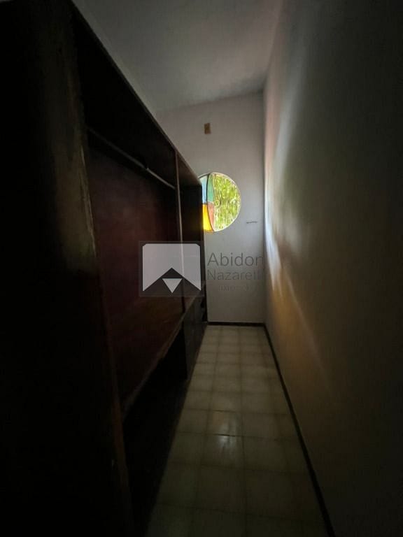 Casa à venda com 4 quartos, 300m² - Foto 37