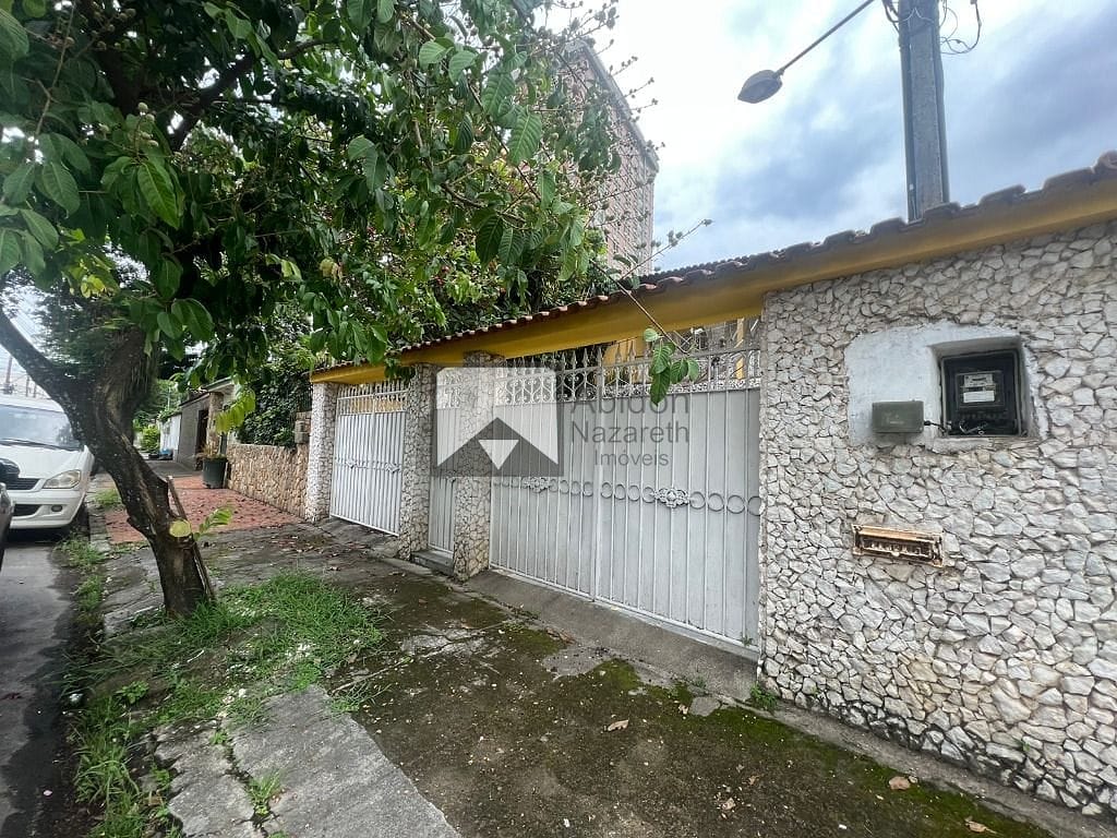 Casa à venda com 4 quartos, 300m² - Foto 41