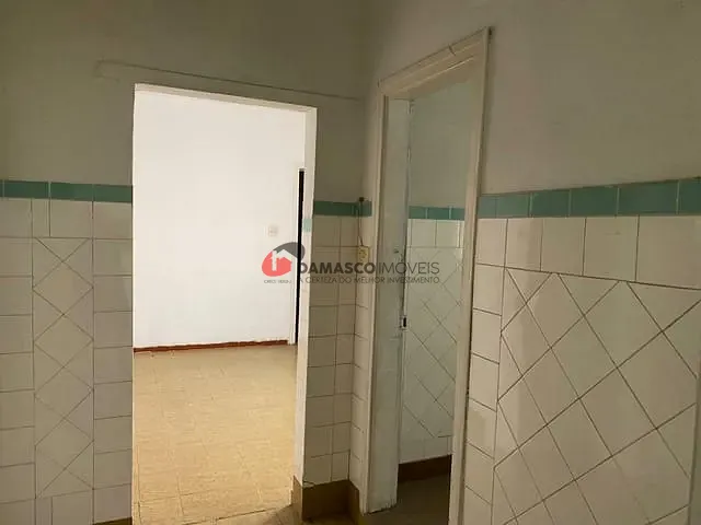 Casa com 160m² 1 quarto e 1 banheiro, à venda, no bairro Cerâmica em São Caetano do Sul
