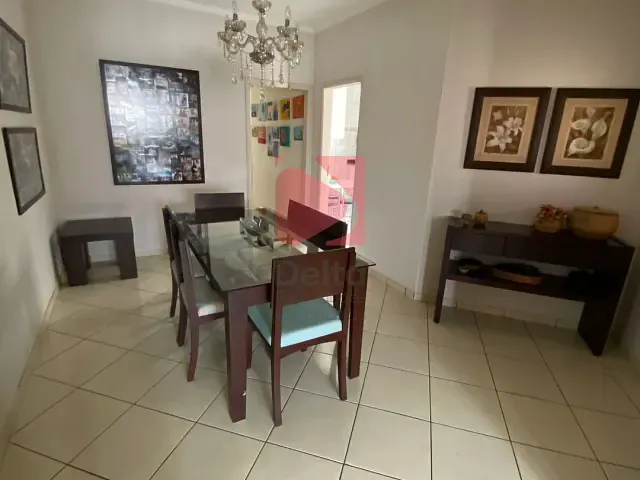 Casa 3 quartos e 4 banheiros, à venda, no bairro Cidade Jardim em Pirassununga