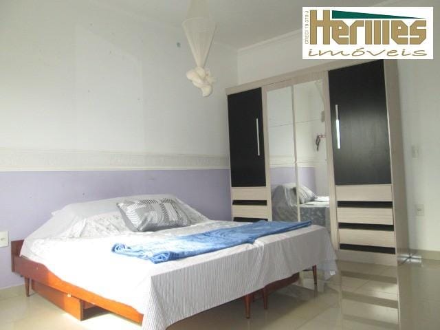 Casa, 4 quartos, 250 m² - Foto 19