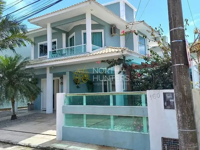 Casa com 266m² 3 quartos e 4 banheiros, à venda, no bairro Ingleses do Rio Vermelho em Florianópolis
