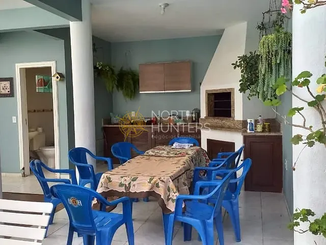 Casa com 266m² 3 quartos e 4 banheiros, à venda, no bairro Ingleses do Rio Vermelho em Florianópolis